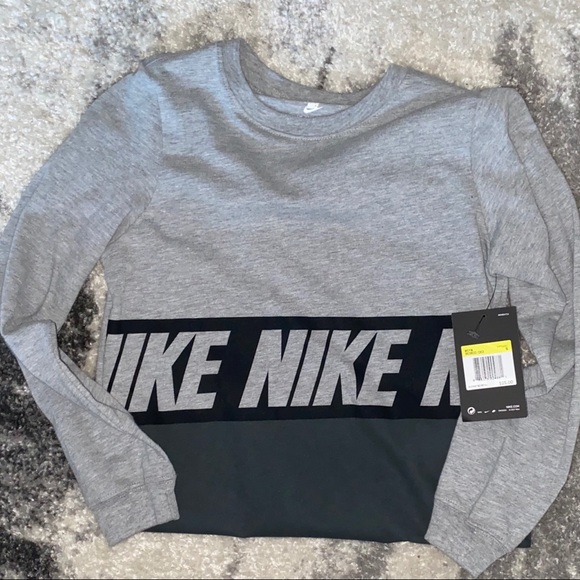 Nike Other - ‼️NEW‼️ Nike long sleeve tee